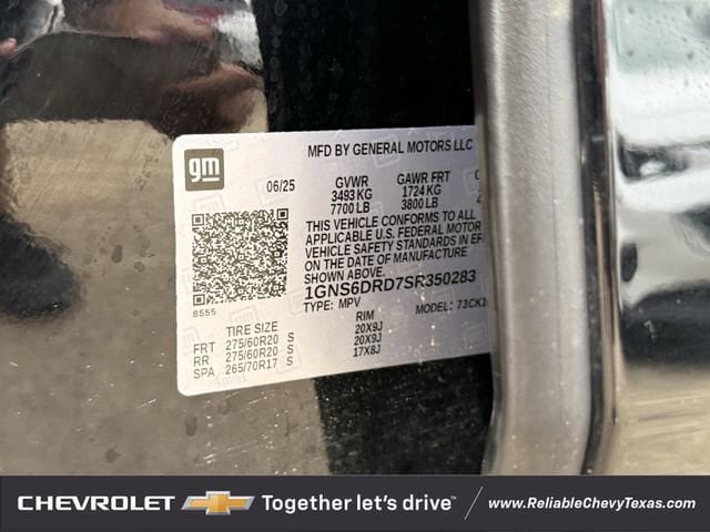 Used 2025 Chevrolet Suburban Z71 AWD/4WD image 35