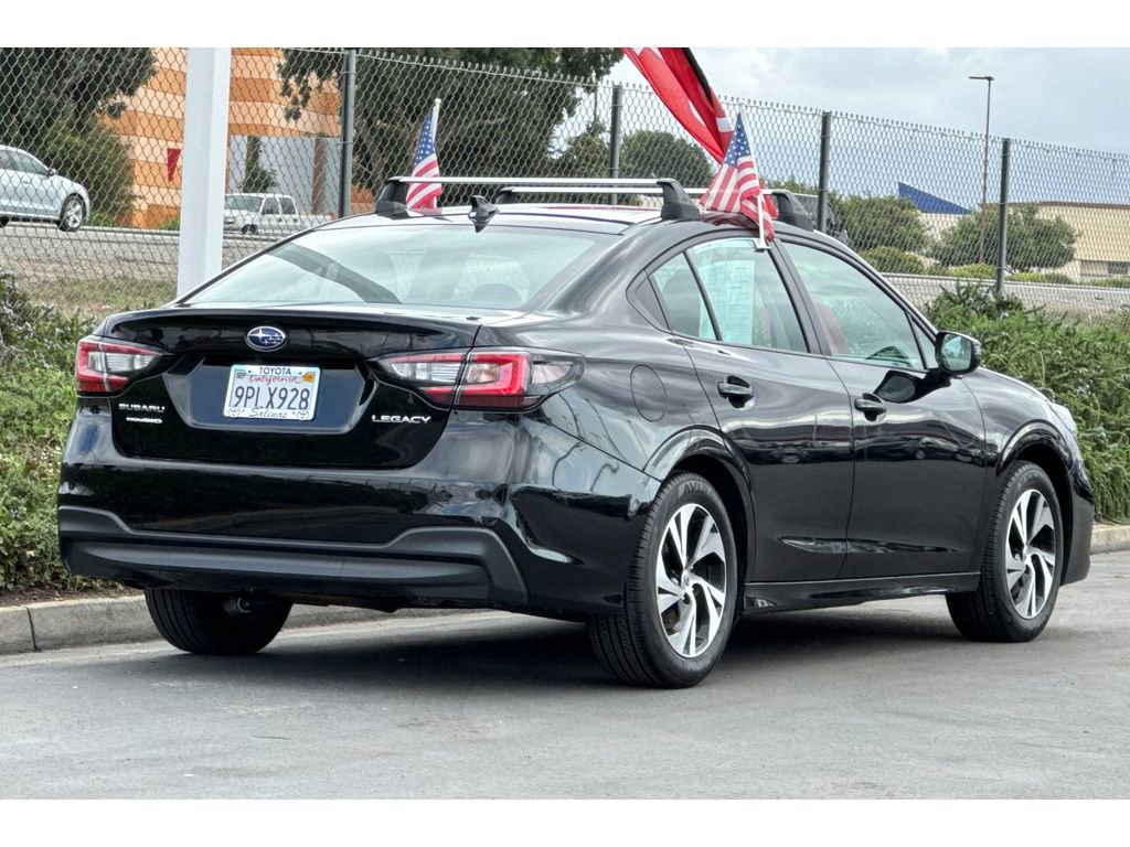 Used 2025 Subaru Legacy Premium image 4