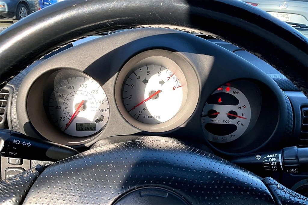 Used 2002 Toyota MR2 image 13