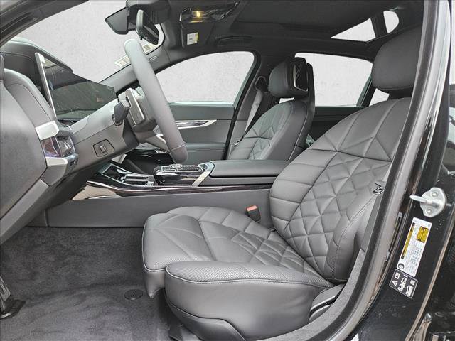 New 2026 BMW 740i xDrive AWD/4WD image 4