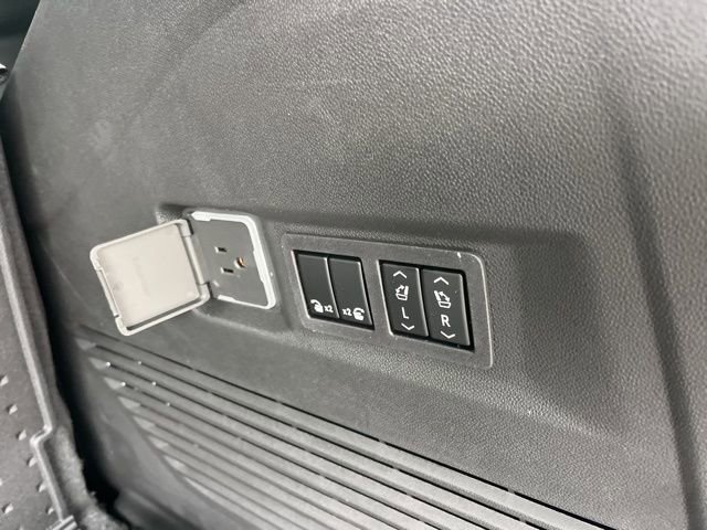 New 2026 Chevrolet Tahoe LT w/ Comfort Package image 8