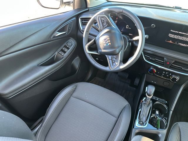 Used 2024 Buick Encore GX Preferred image 20