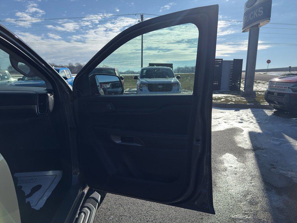 New 2025 Ford Ranger XLT w/ FX4 Off-Road Package image 15
