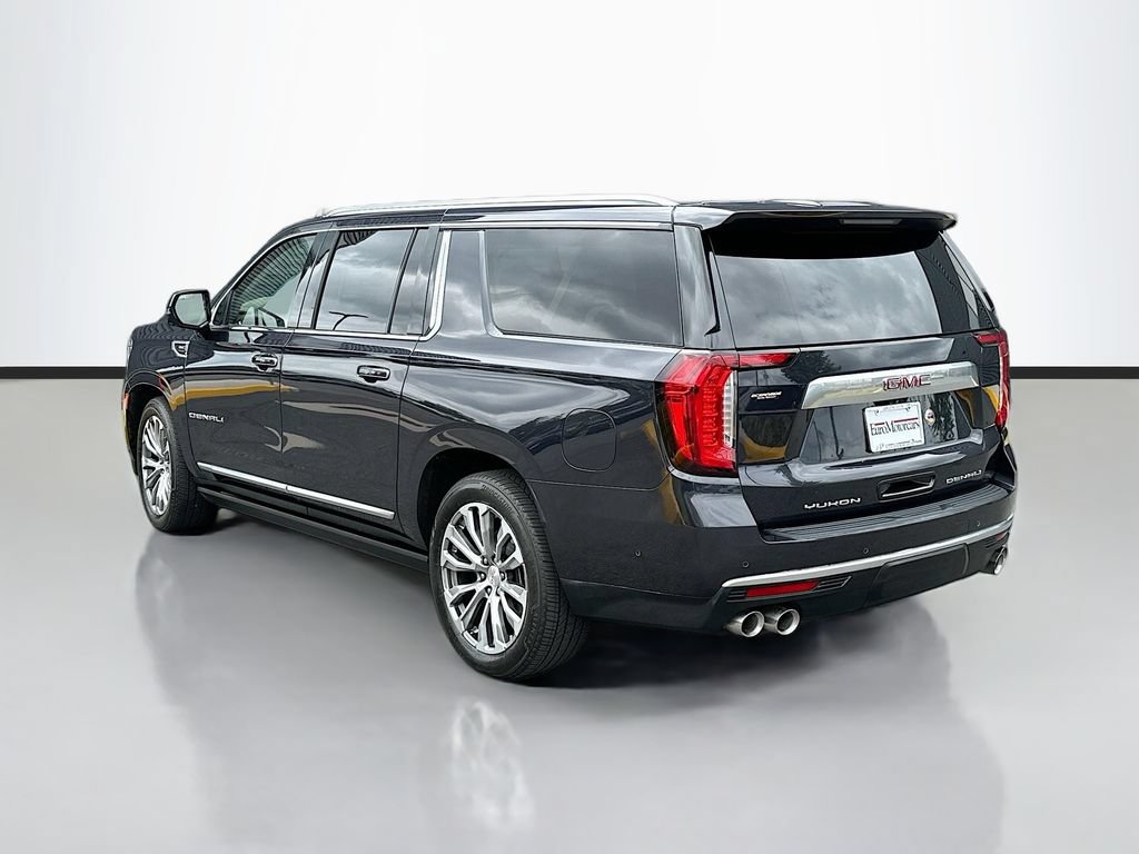 Used 2024 GMC Yukon XL Denali w/ Denali Reserve Package AWD/4WD image 3