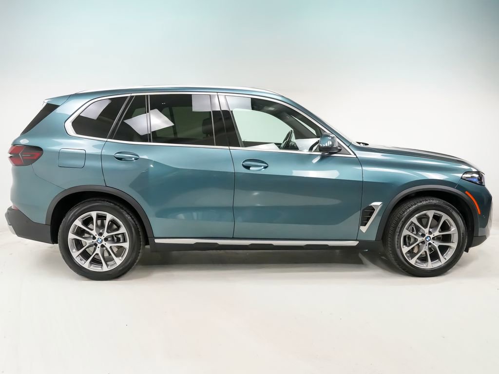 Used 2026 BMW X5 xDrive40i w/ Climate Comfort Package AWD/4WD image 9