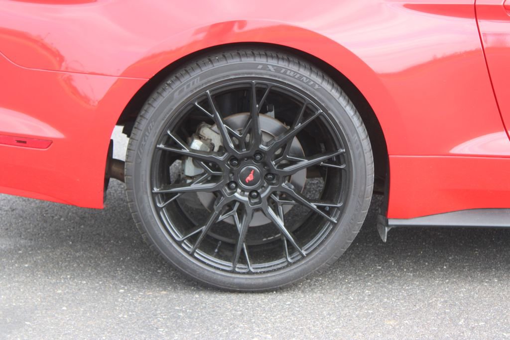 Used 2017 Ford Mustang GT image 13