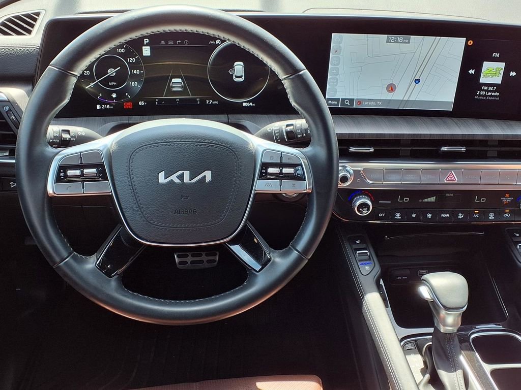 Used 2025 Kia Telluride SX image 13