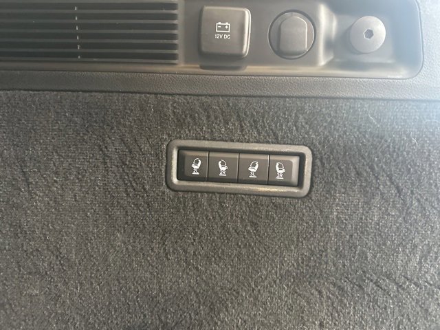 Used 2022 Jeep Grand Wagoneer Series III w/ Flexible Seating Group image 15