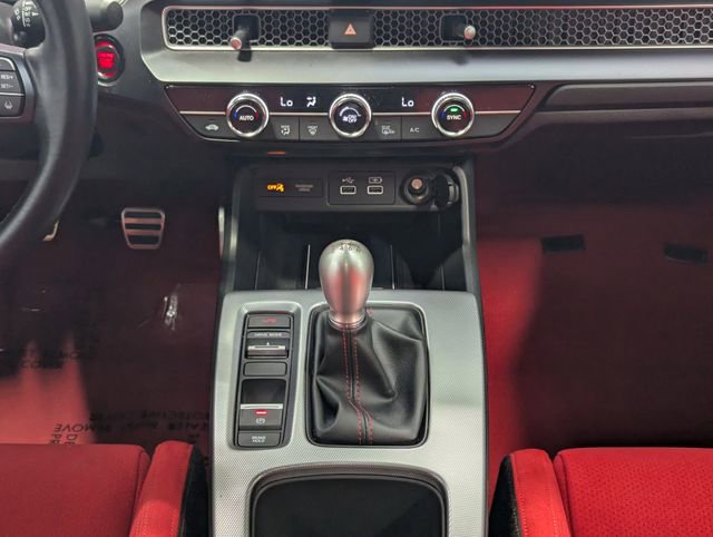 Used 2023 Honda Civic Type R image 12