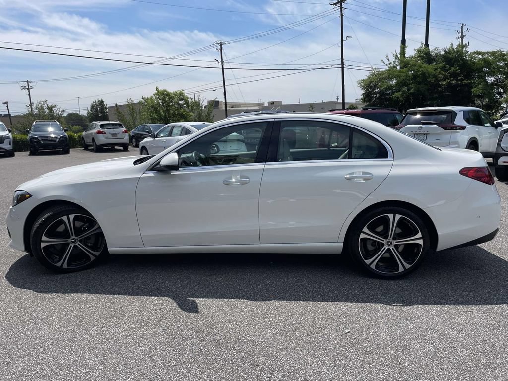 Used 2025 Mercedes-Benz C 300 Sedan image 6