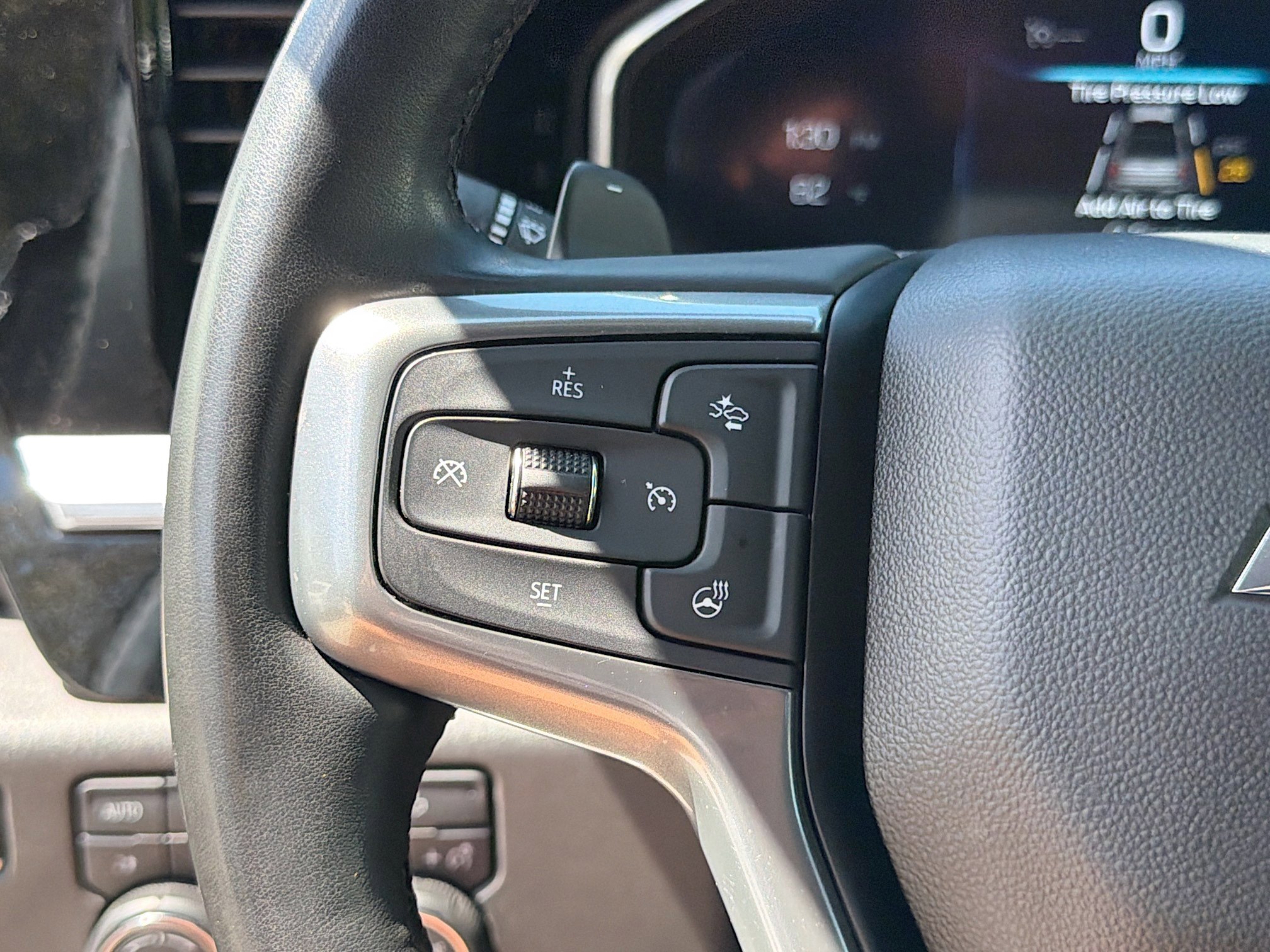 Used 2023 Chevrolet Silverado 1500 LT Trail Boss w/ Convenience Package II AWD/4WD image 33