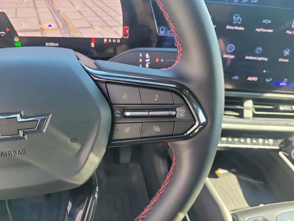 Used 2026 Chevrolet Equinox EV RS image 26