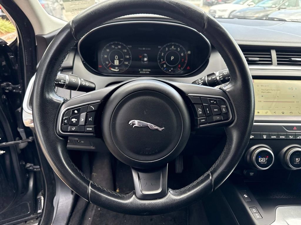 Used 2018 Jaguar E-PACE SE image 20
