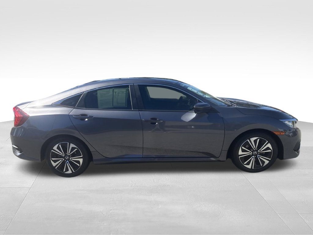 Used 2018 Honda Civic EX-L image 5