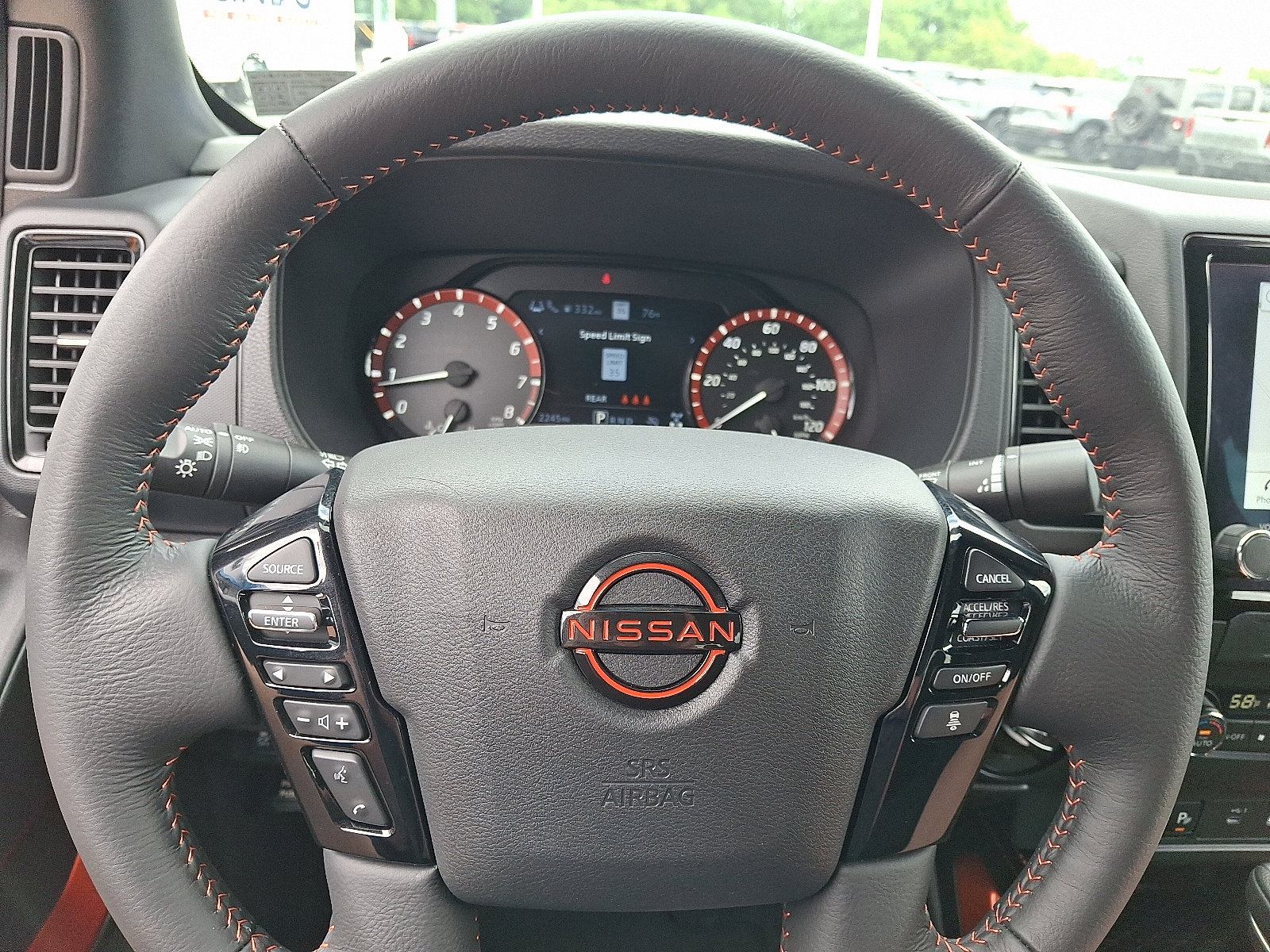 Used 2024 Nissan Frontier PRO-4X w/ Pro Convenience Package AWD/4WD image 21