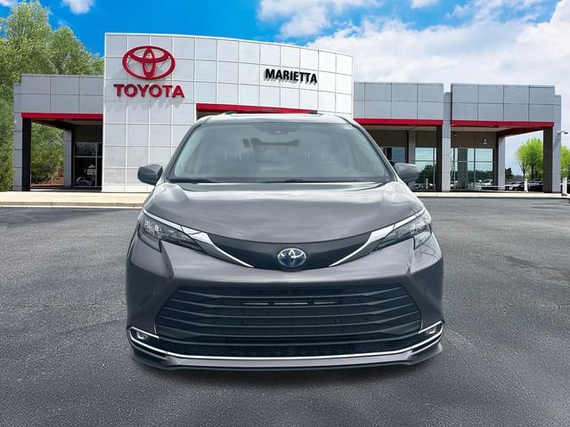 Certified 2024 Toyota Sienna XLE w/ XLE Plus Package FWD video 2