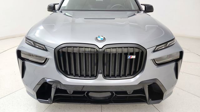 Used 2023 BMW X7 M60i w/ Executive Package image 8