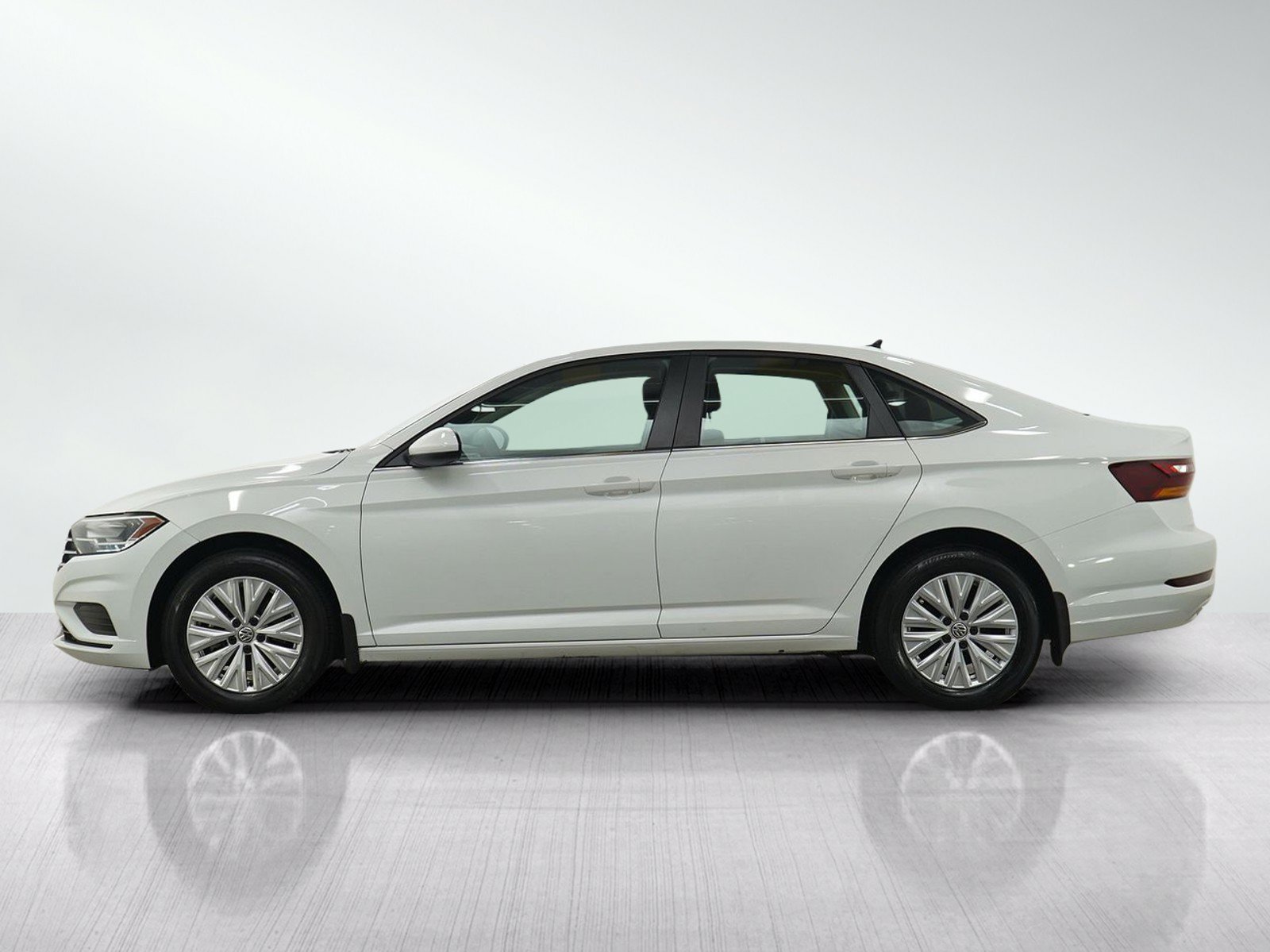 Used 2019 Volkswagen Jetta S w/ Driver Assistance Package FWD image 2