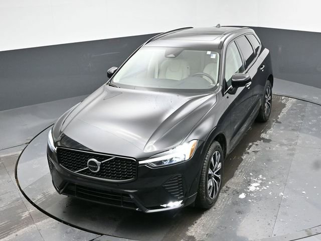 Used 2024 Volvo XC60 B5 Plus image 36