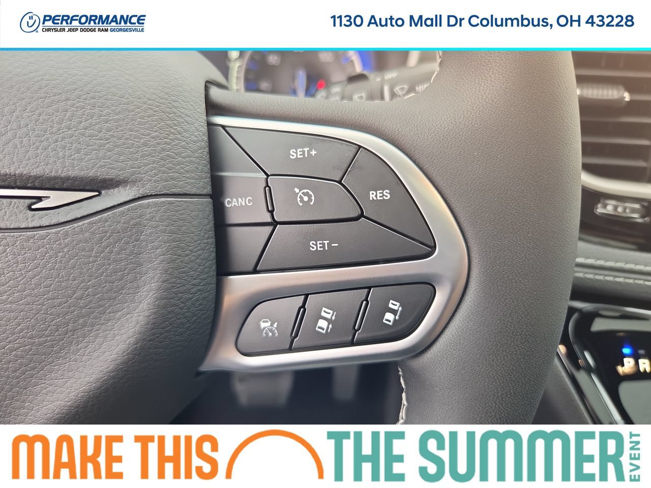 New 2027 Chrysler Pacifica Select w/ Family Tech Group FWD image 30