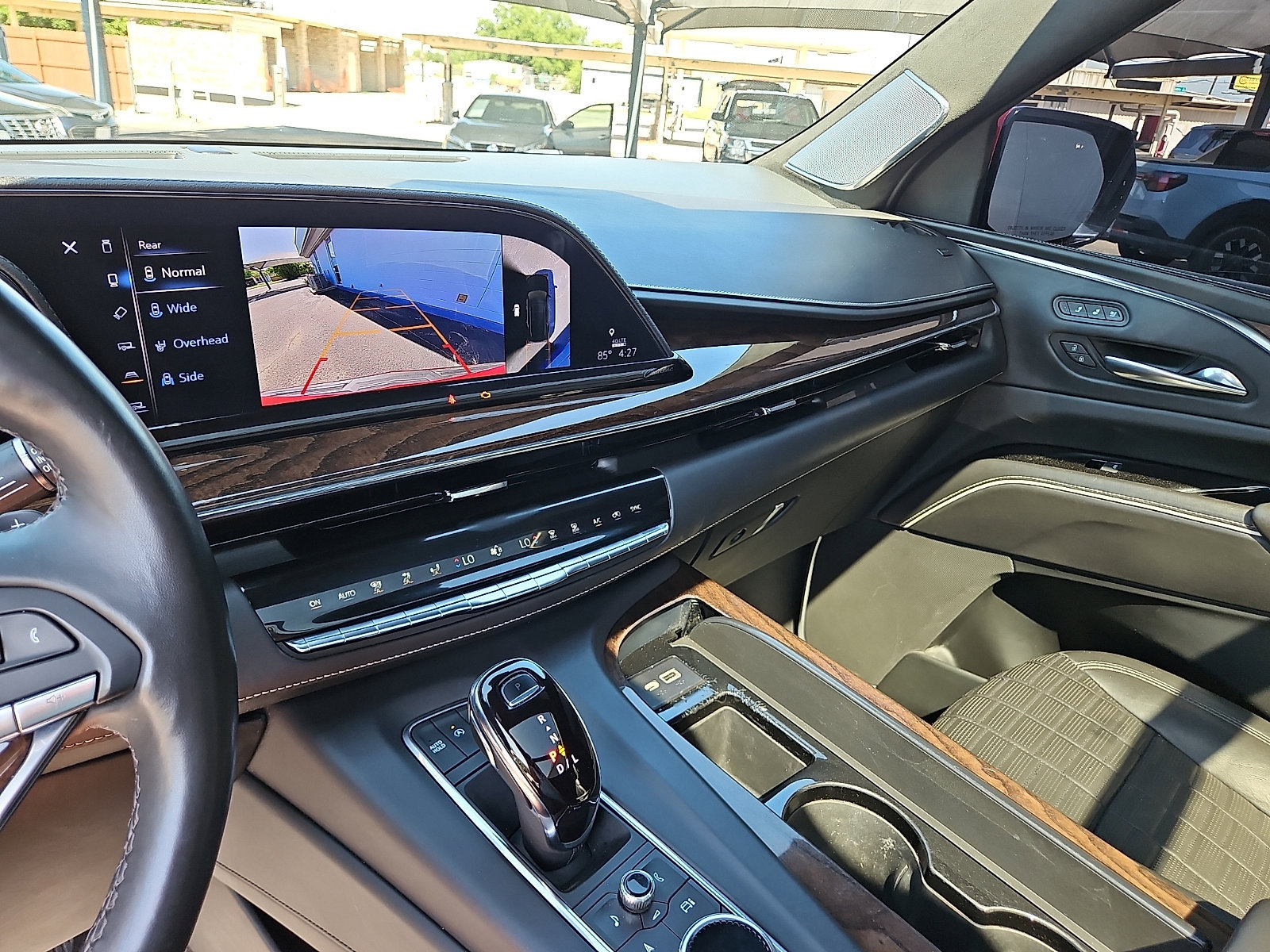 Used 2022 Cadillac Escalade ESV Sport Platinum AWD/4WD image 15