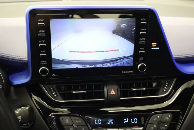 Used 2020 Toyota C-HR XLE FWD image 22