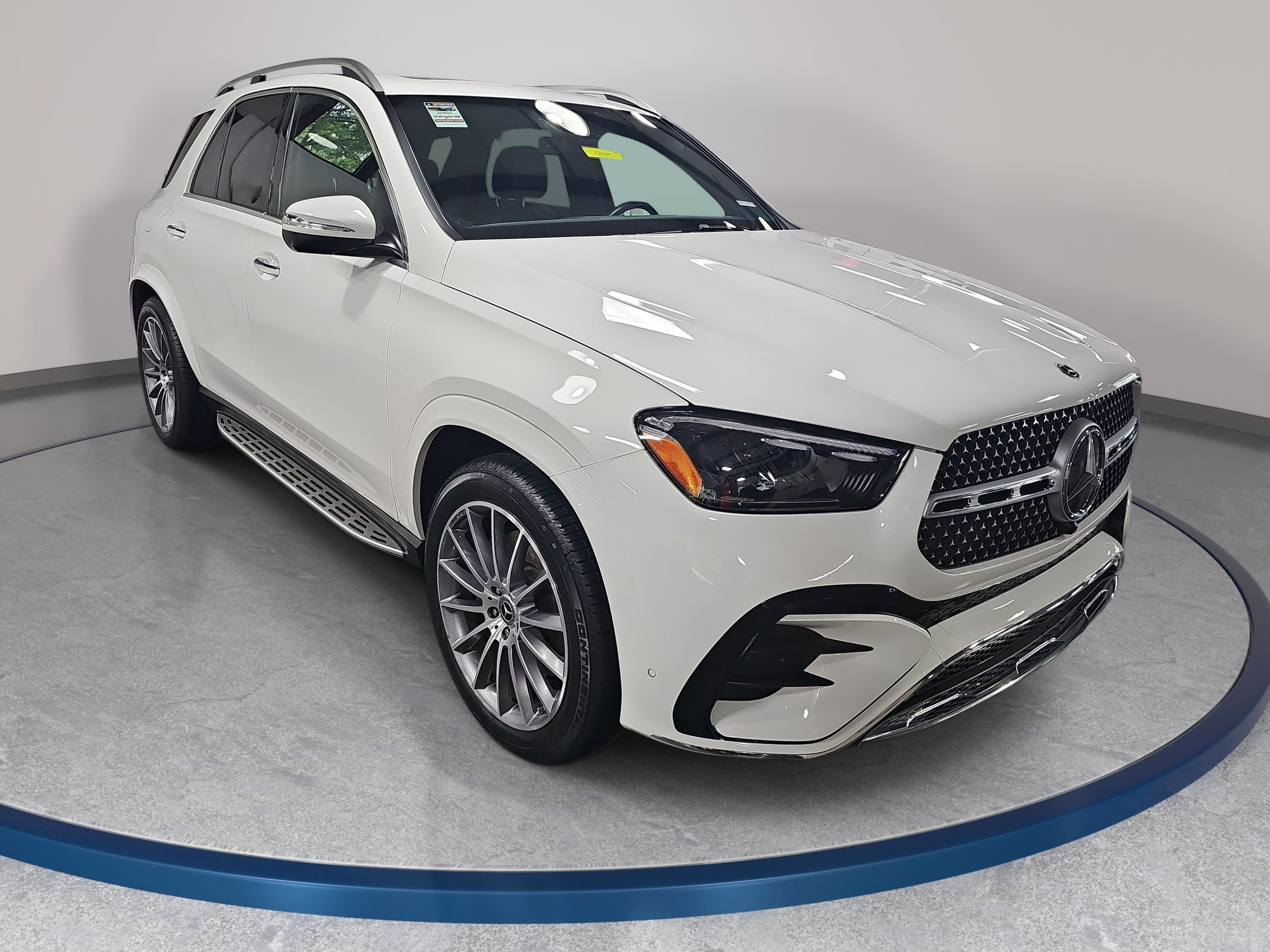 Used 2024 Mercedes-Benz GLE 350 4MATIC image 3