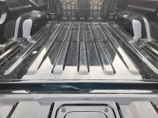 Used 2024 Jeep Gladiator Sport AWD/4WD image 33
