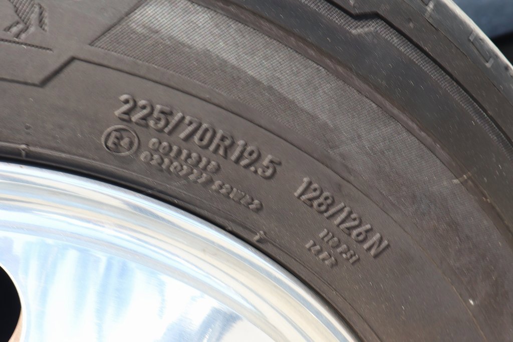 Used 2022 Ford F550 2WD SuperCab Super Duty image 51