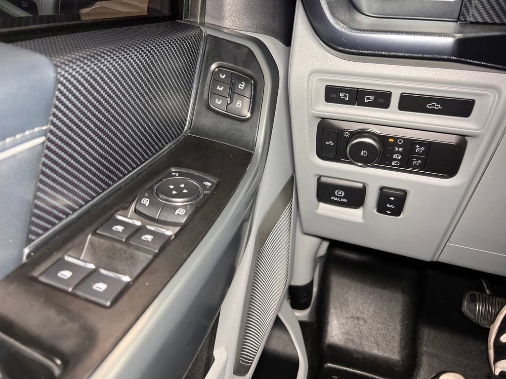 Used 2022 Ford F150 Limited AWD/4WD image 15