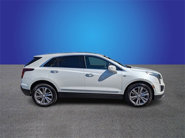 Certified 2025 Cadillac XT5 Premium Luxury image 6