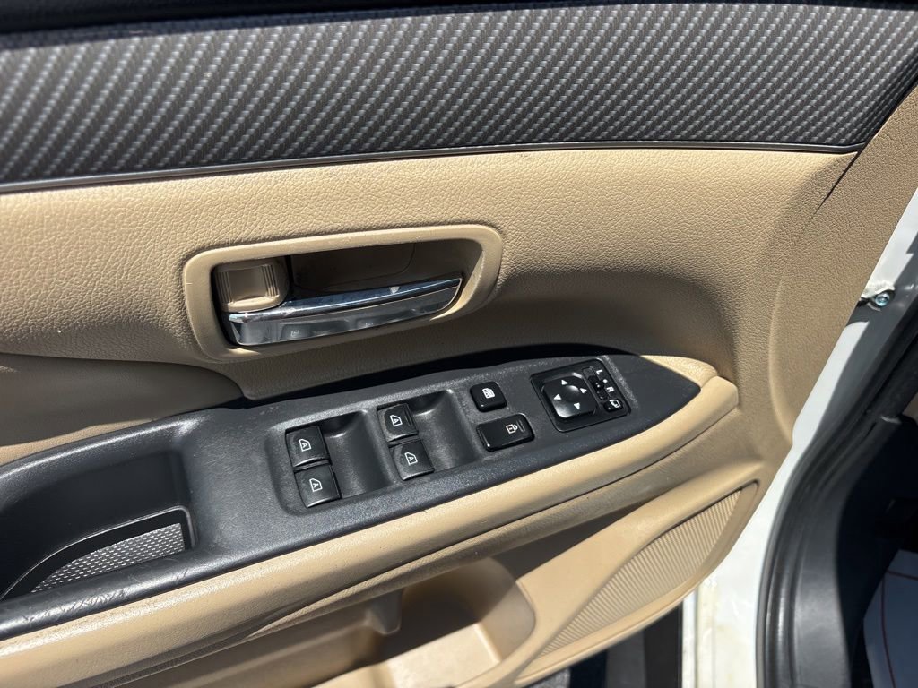 Used 2019 Mitsubishi Outlander GT AWD/4WD image 13