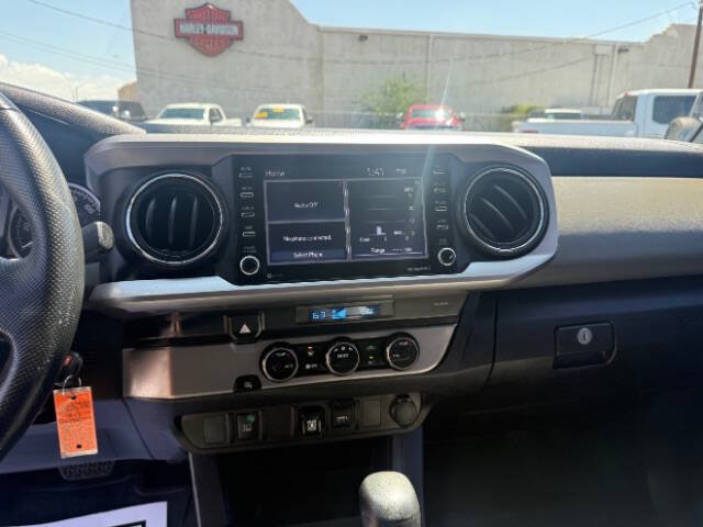 Used 2021 Toyota Tacoma SR5 RWD image 14