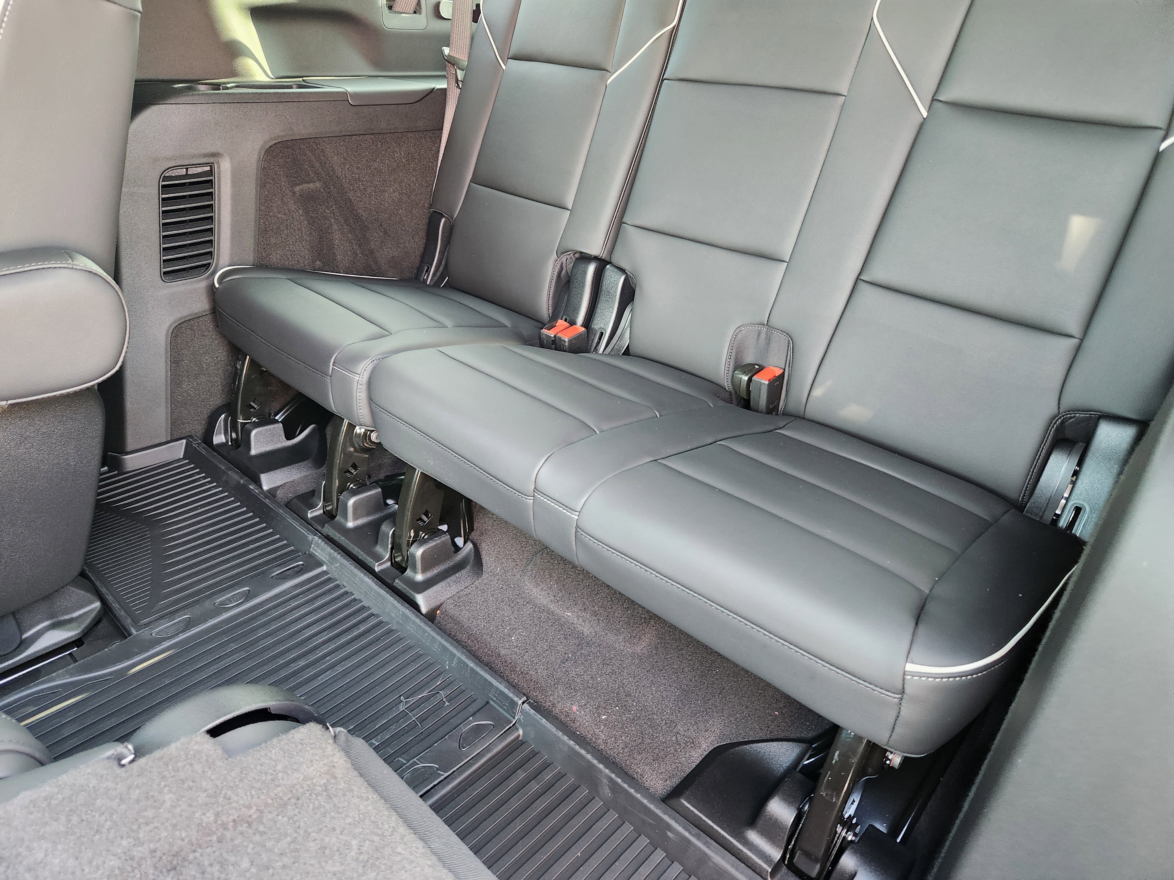 New 2026 Cadillac Escalade ESV Luxury w/ Touring Package image 23