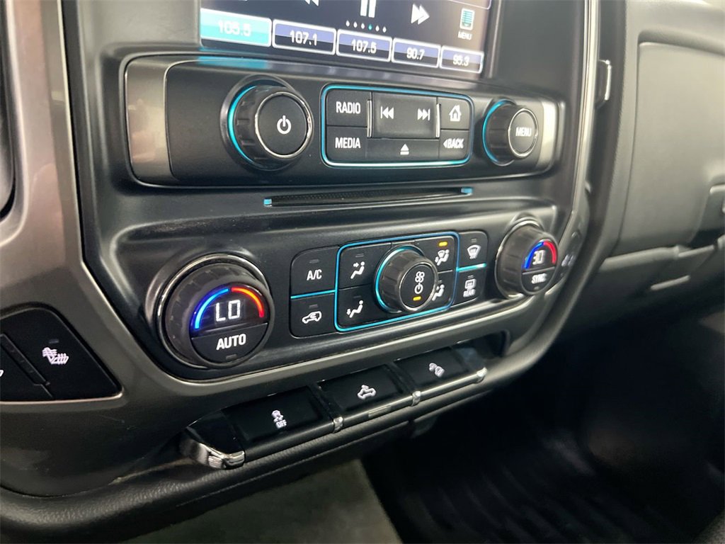 Used 2016 Chevrolet Silverado 2500 LT w/ LT Convenience Package image 15