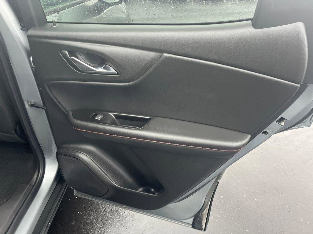 Used 2025 Chevrolet Blazer RS FWD image 26