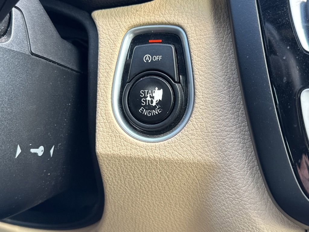 Used 2017 BMW 430i Convertible image 13