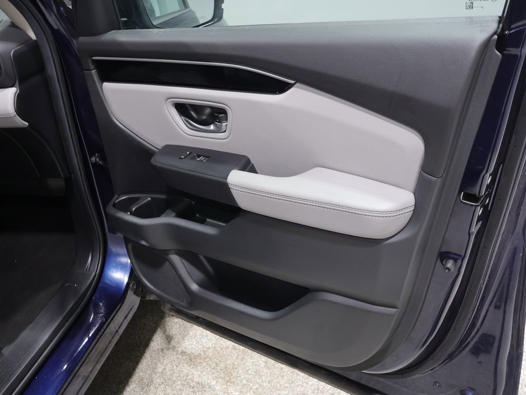 Used 2025 Honda Pilot EX-L image 26