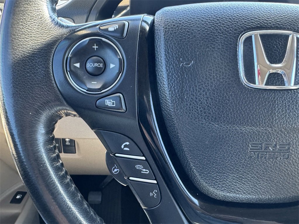 Used 2017 Honda Ridgeline RTL-E image 10