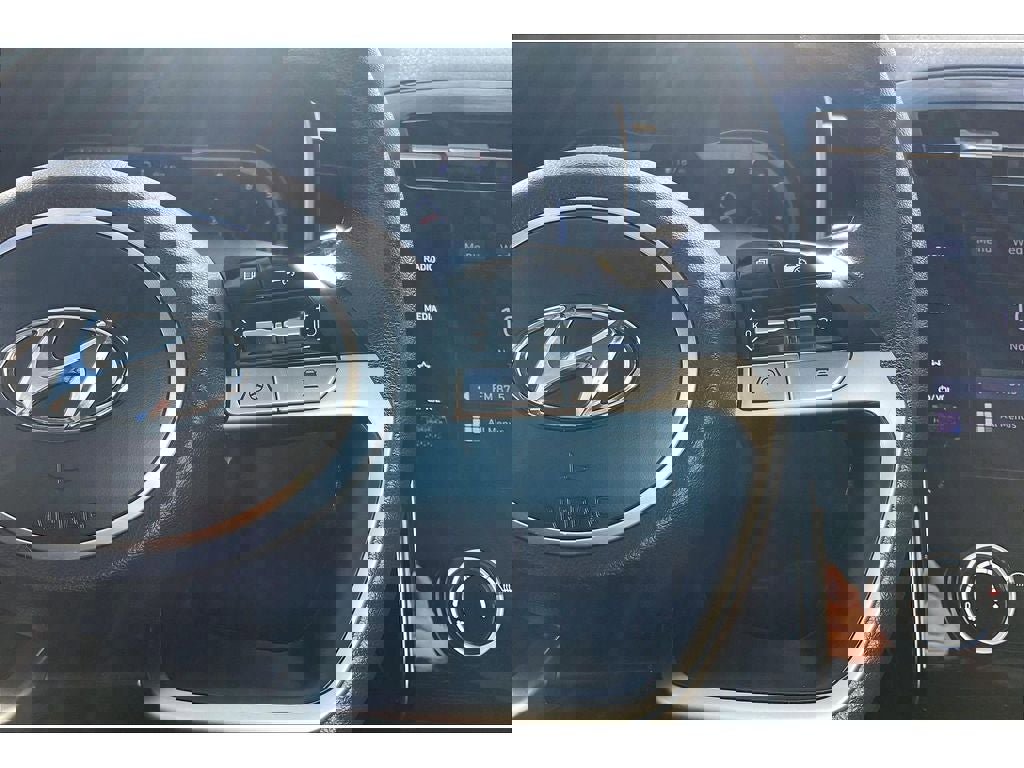 Used 2022 Hyundai Tucson SEL image 21