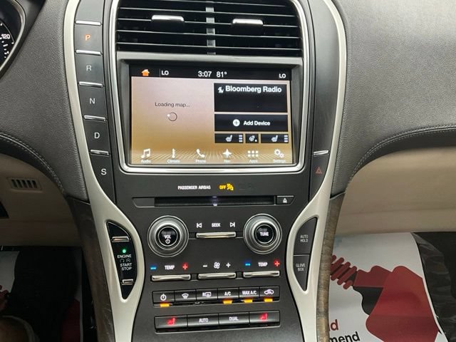 Used 2017 Lincoln MKX Select w/ Select Plus Package FWD image 12