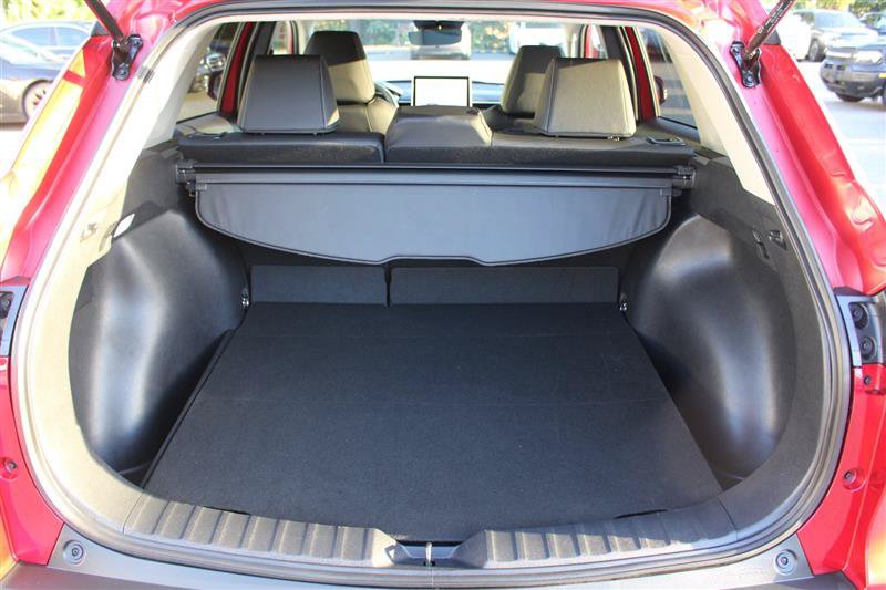 Used 2026 Toyota Corolla Cross XLE AWD/4WD image 14