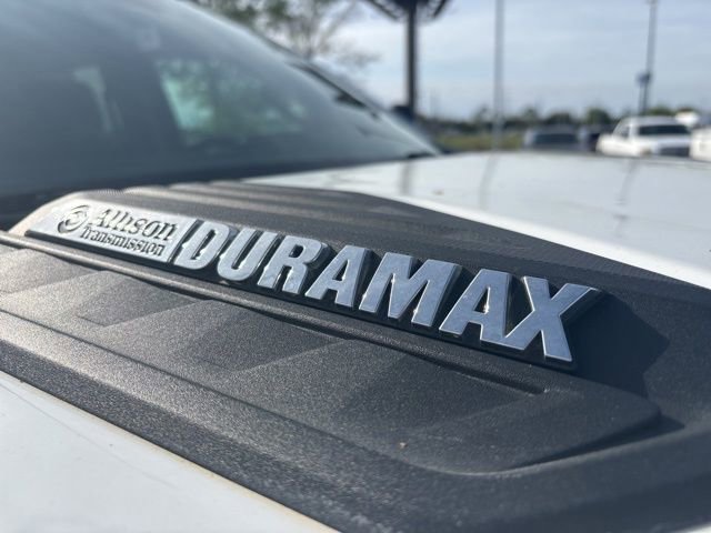 Used 2024 Chevrolet Silverado 3500 LT w/ Convenience Package image 12