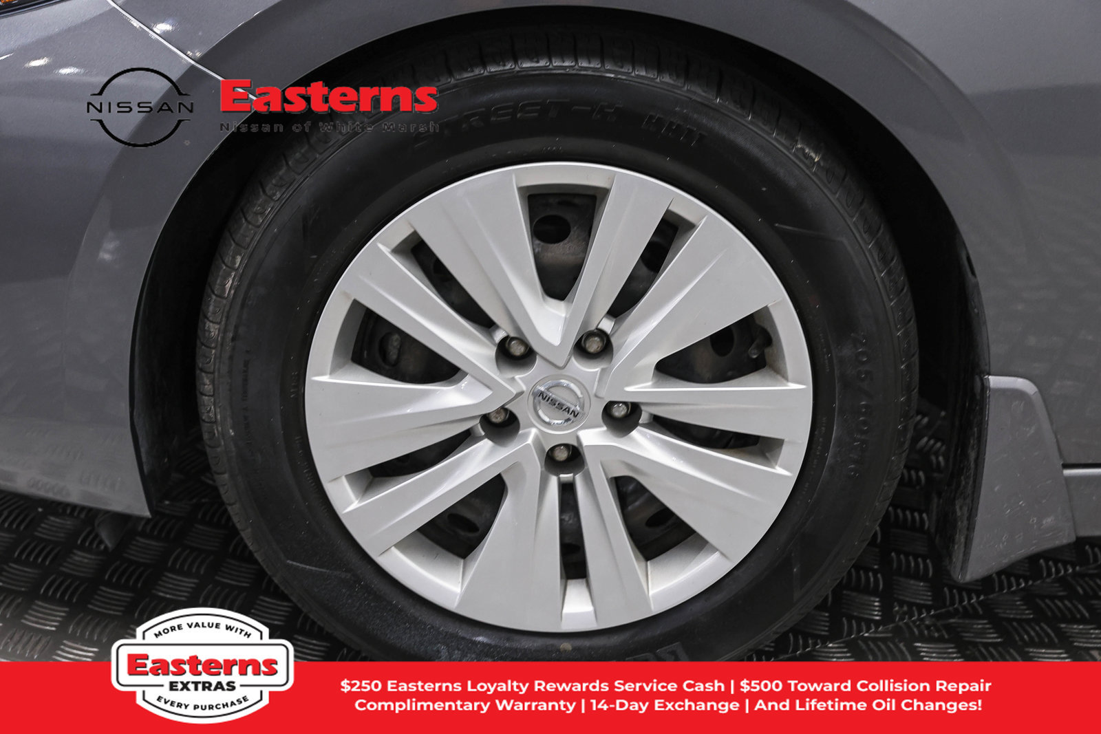 Used 2020 Nissan Sentra S FWD image 31