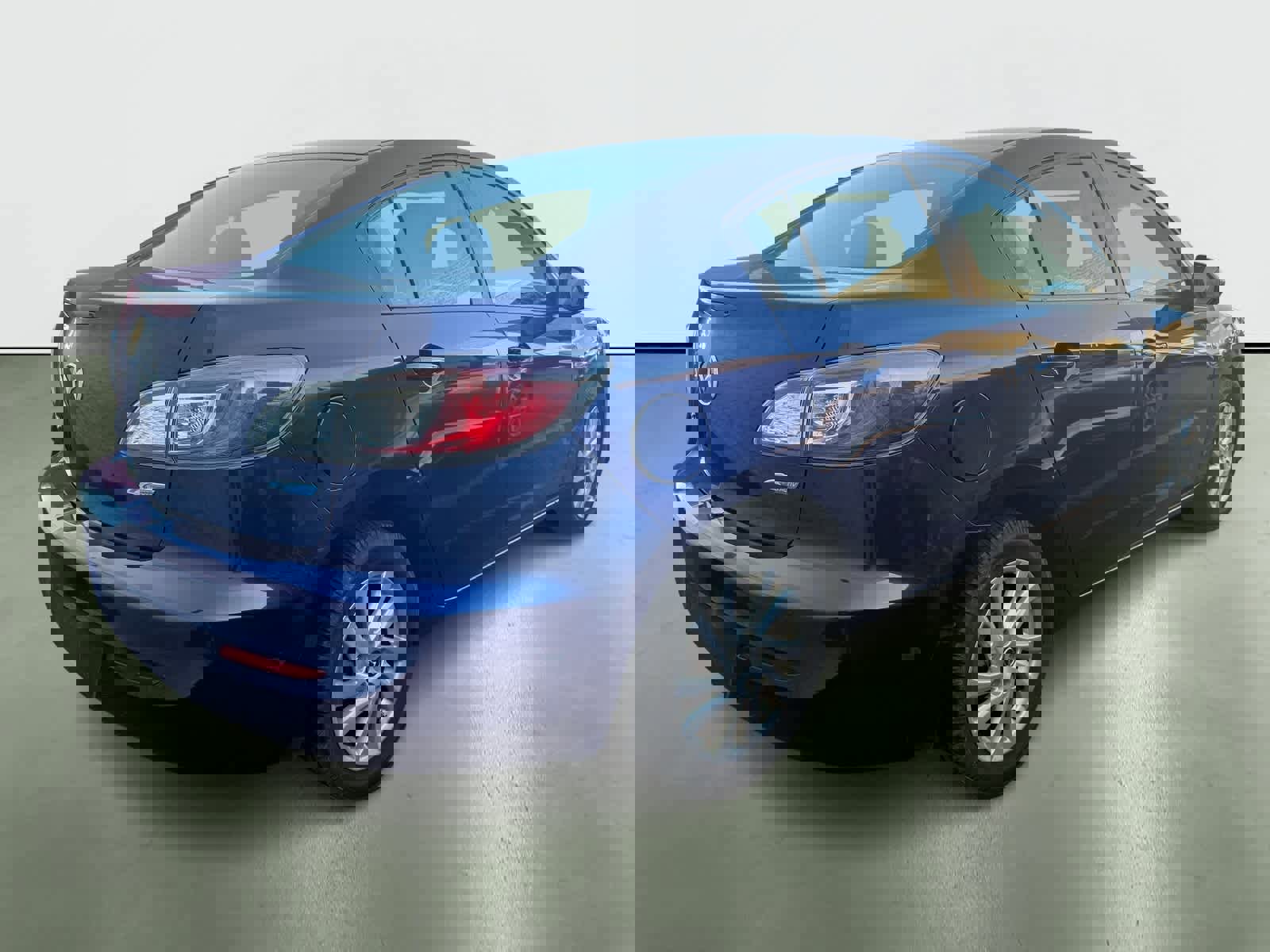 Used 2013 MAZDA MAZDA3 i Touring image 4