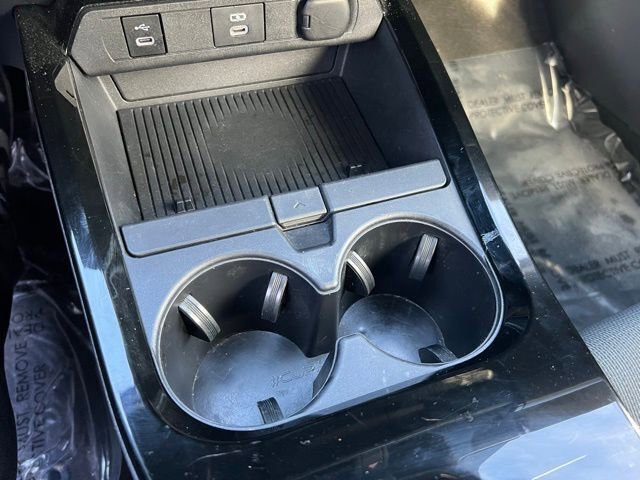 Used 2024 Toyota Prius LE image 29