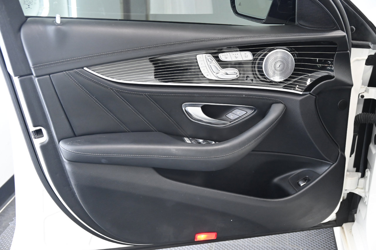 Used 2019 Mercedes-Benz E 63 AMG S image 16