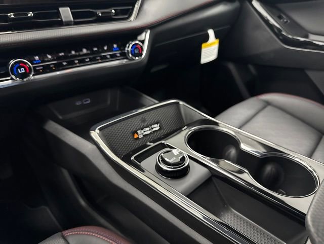 New 2026 Chevrolet Equinox RS w/ Convenience Package III AWD/4WD image 15