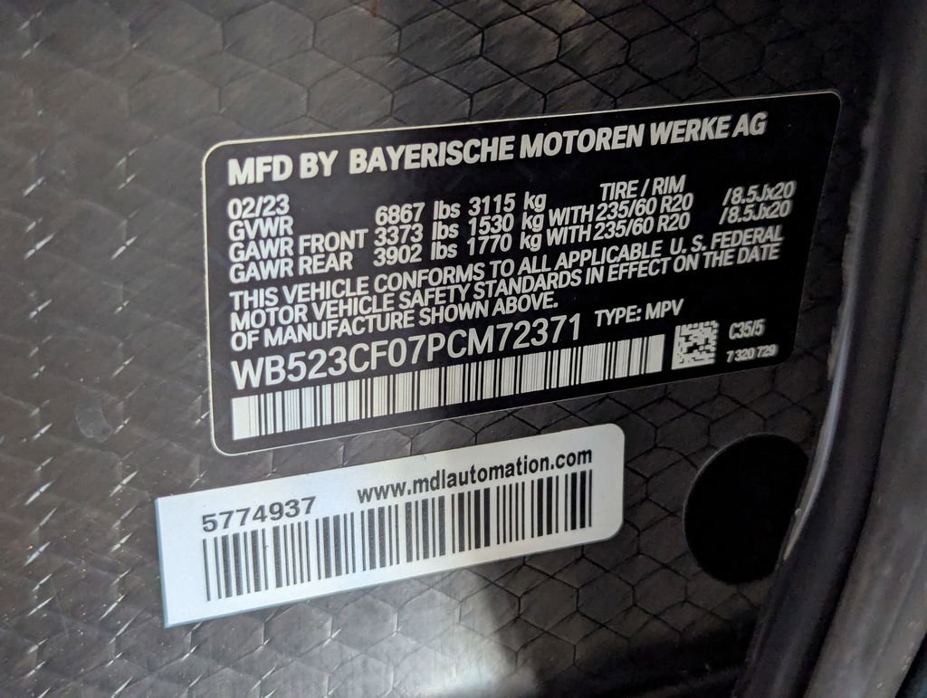 Used 2023 BMW iX xDrive50 w/ Convenience Package image 90