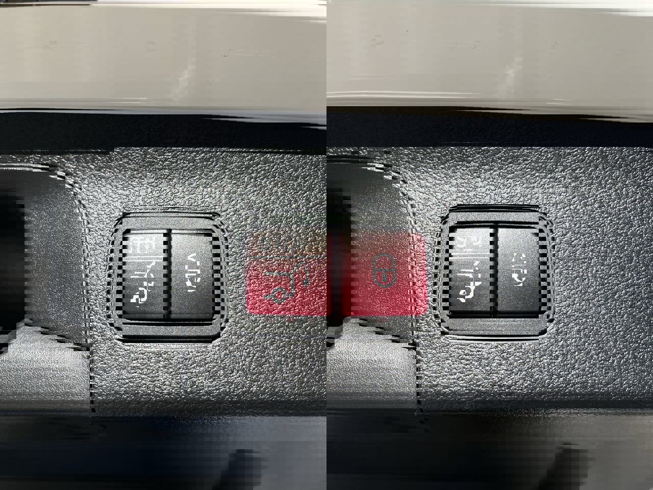 Used 2023 Mercedes-Benz GLS 450 4MATIC image 36